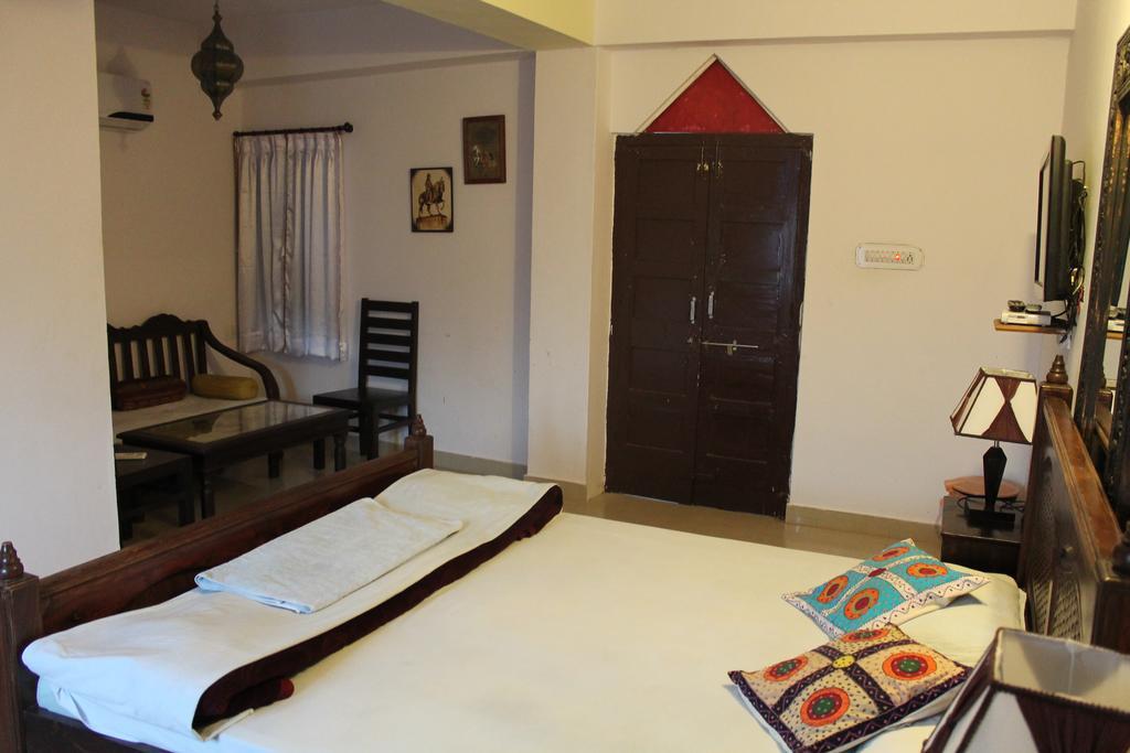 Kesar Heritage Guest House Джодхпур Экстерьер фото