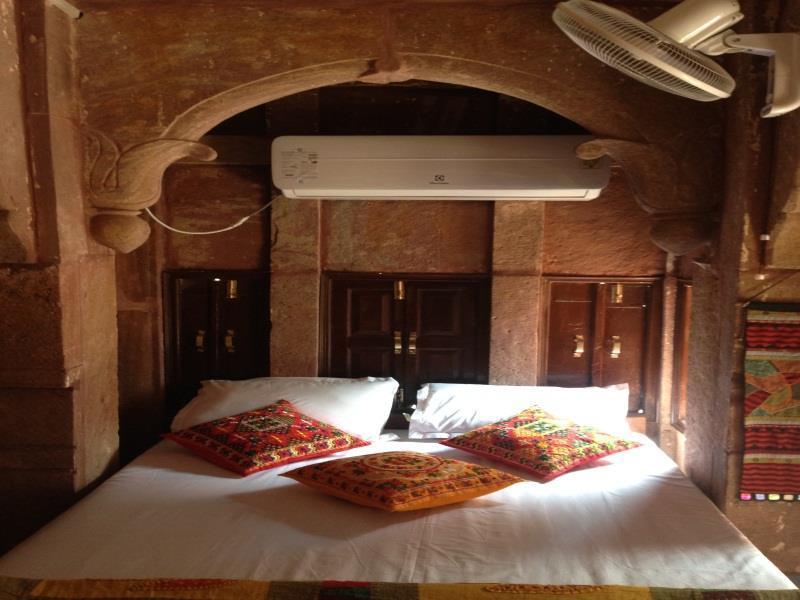 Kesar Heritage Guest House Джодхпур Экстерьер фото