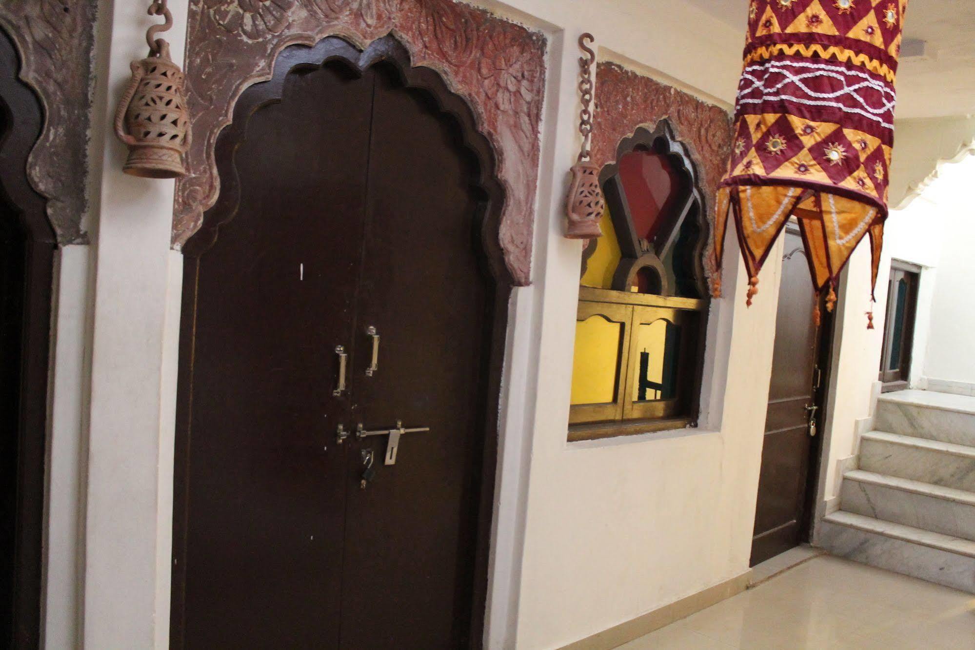 Kesar Heritage Guest House Джодхпур Экстерьер фото